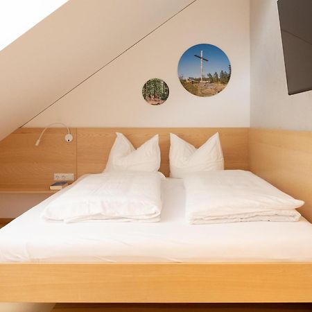 Forsthaus Apartments - Ski + Bike & Hike คลาฟเฟอร์ อัม โฮคฟิทต์ ภายนอก รูปภาพ