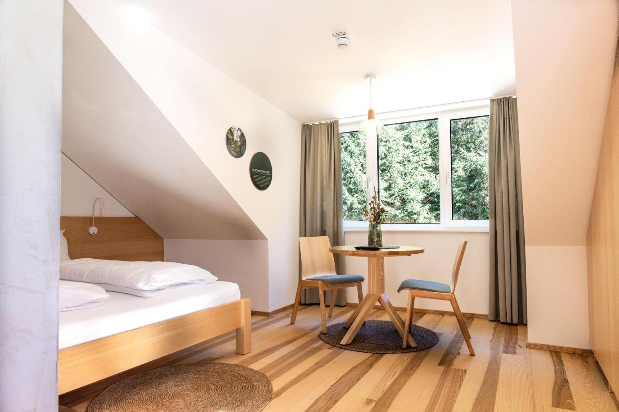 Forsthaus Apartments - Ski + Bike & Hike คลาฟเฟอร์ อัม โฮคฟิทต์ ภายนอก รูปภาพ