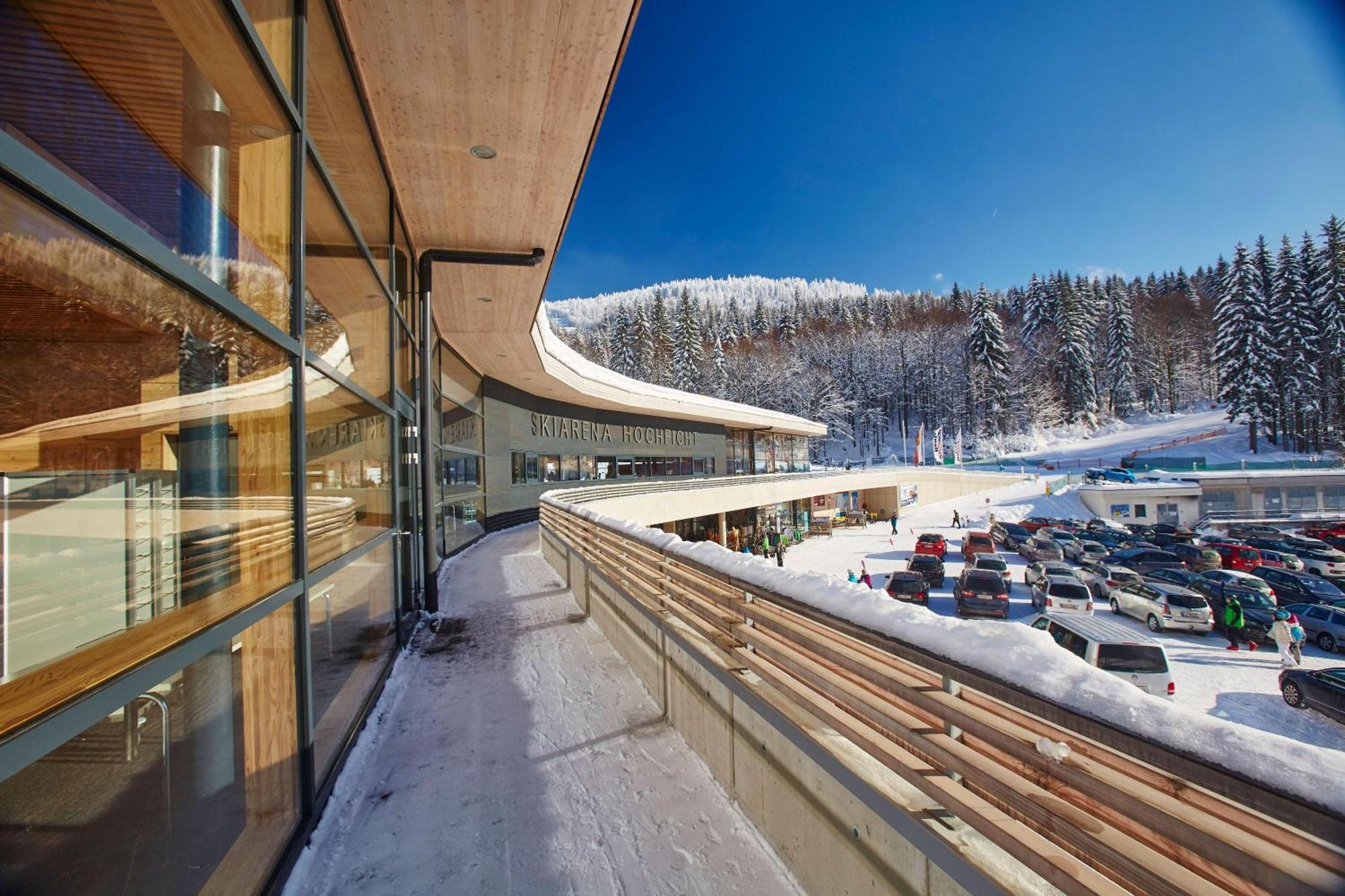 Forsthaus Apartments - Ski + Bike & Hike คลาฟเฟอร์ อัม โฮคฟิทต์ ภายนอก รูปภาพ