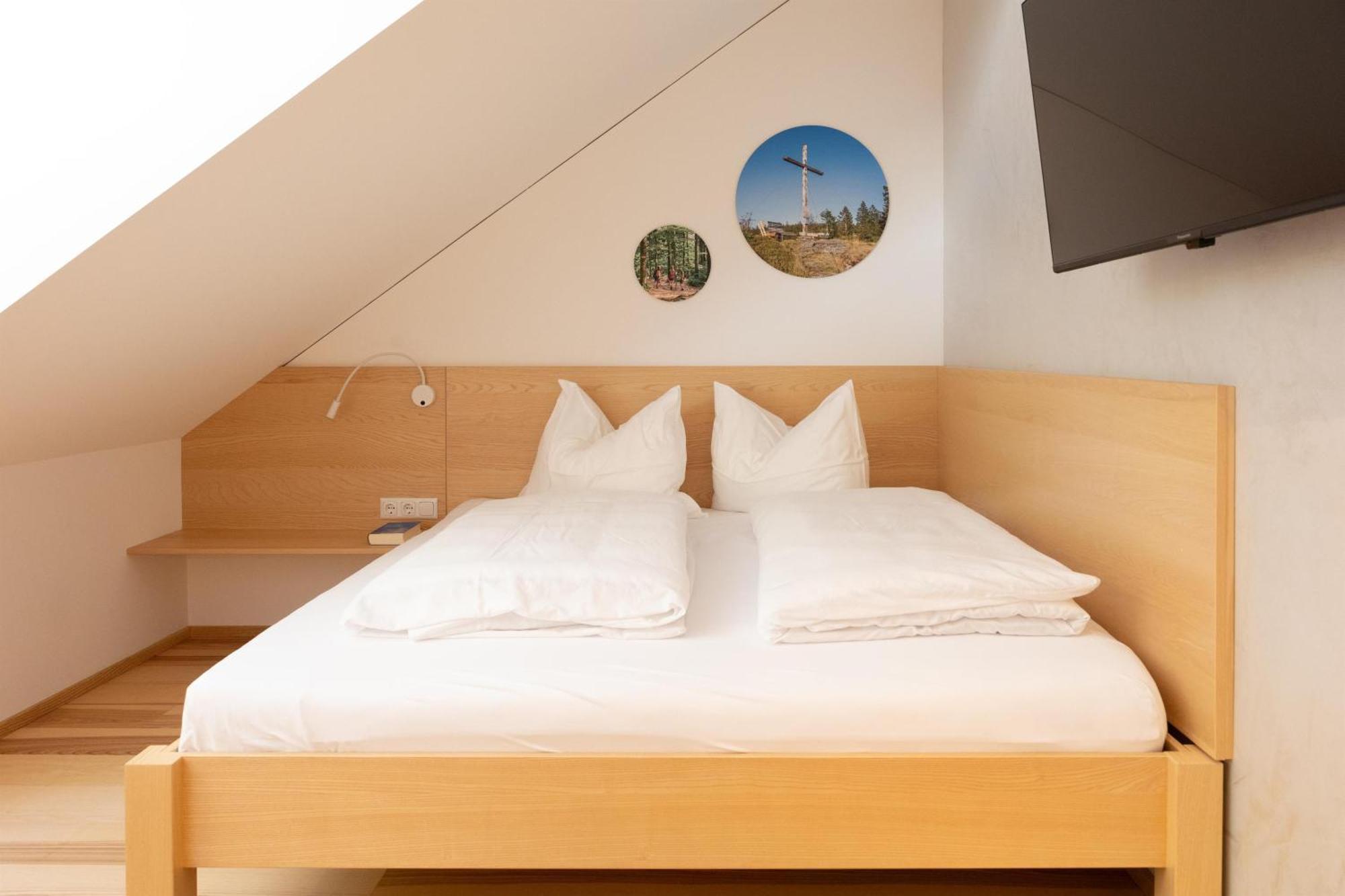 Forsthaus Apartments - Ski + Bike & Hike คลาฟเฟอร์ อัม โฮคฟิทต์ ภายนอก รูปภาพ