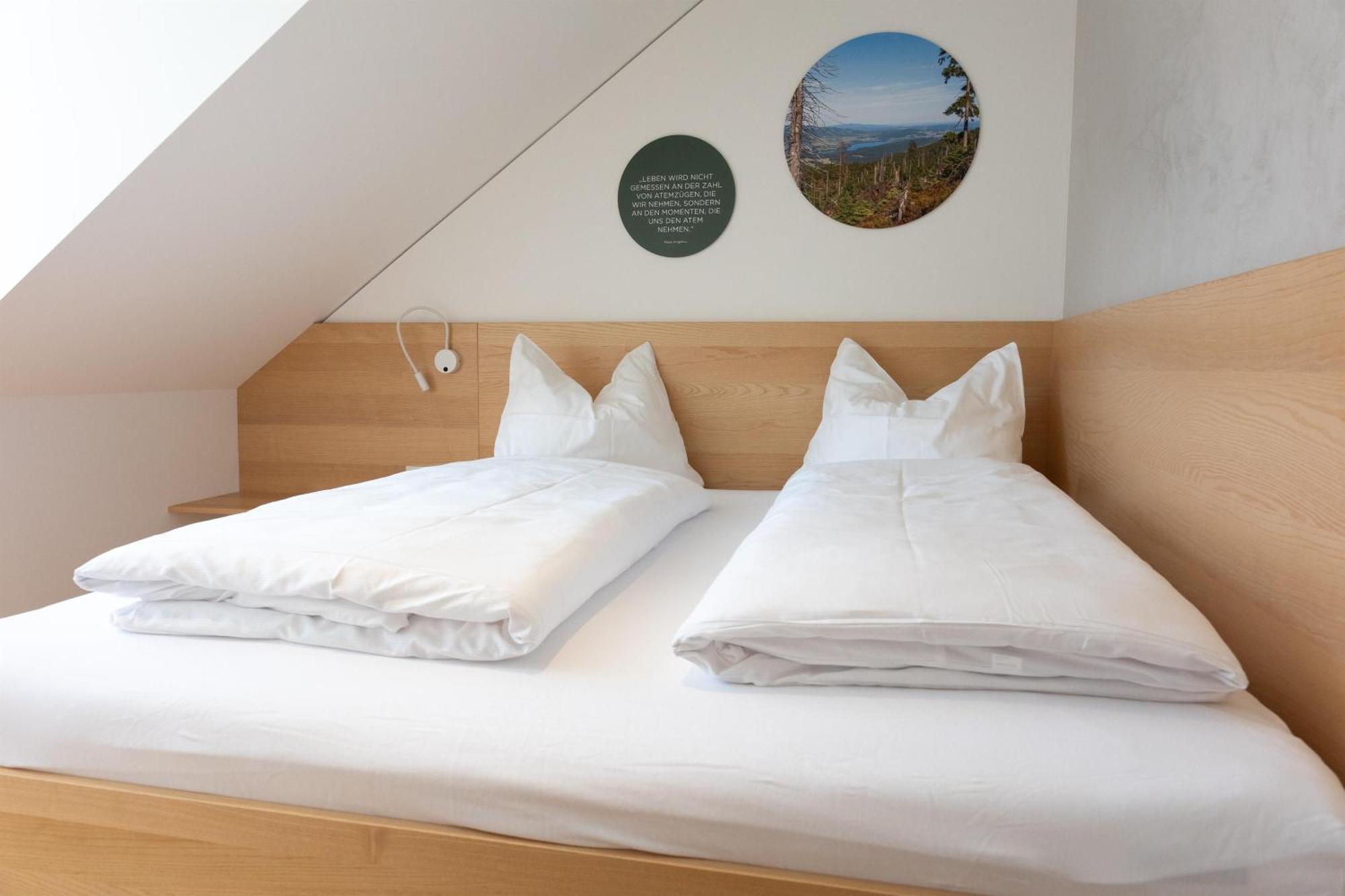 Forsthaus Apartments - Ski + Bike & Hike คลาฟเฟอร์ อัม โฮคฟิทต์ ภายนอก รูปภาพ