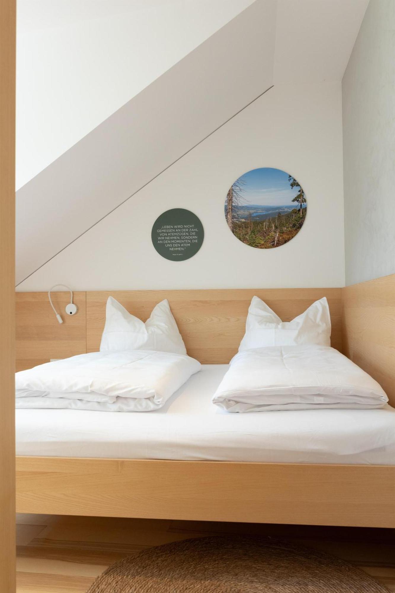 Forsthaus Apartments - Ski + Bike & Hike คลาฟเฟอร์ อัม โฮคฟิทต์ ภายนอก รูปภาพ