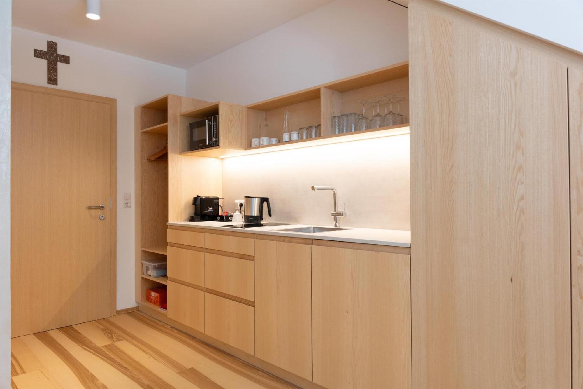 Forsthaus Apartments - Ski + Bike & Hike คลาฟเฟอร์ อัม โฮคฟิทต์ ภายนอก รูปภาพ